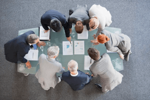Employees working together on the knowledge graph